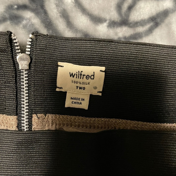 ARITZIA Wilfred silk tulip skirt size 2 - Picture 4 of 6